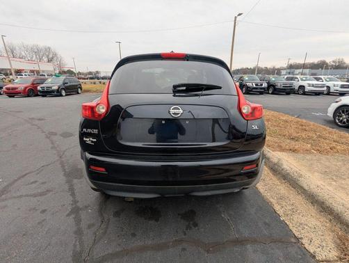 2011 Nissan Juke SL