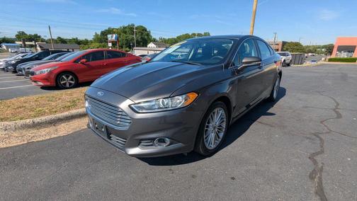 Gray 2016 Ford Fusion SE