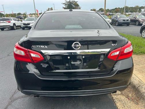 2016 Nissan Altima 2.5 SV