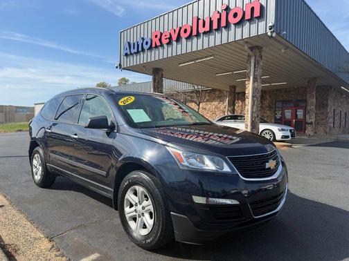 2017 Chevrolet Traverse LS