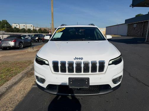 Bright White Clearcoat 2021 Jeep Cherokee Limited