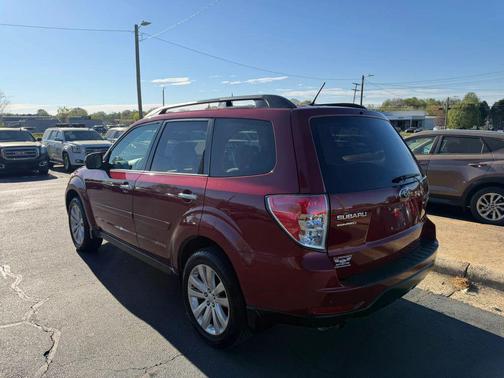 Camellia Red Pearl 2011 Subaru Forester 2.5 X Premium