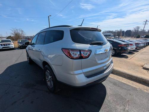 2017 Chevrolet Traverse 1LT