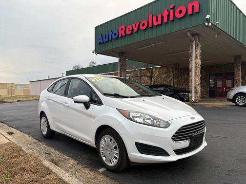 2016 Ford Fiesta S