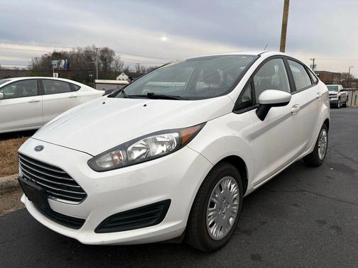 2016 Ford Fiesta S