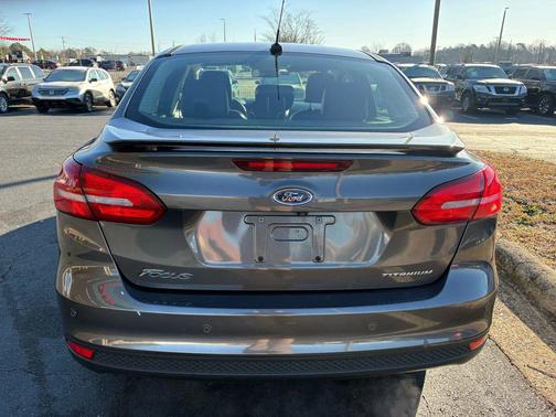 2017 Ford Focus Titanium