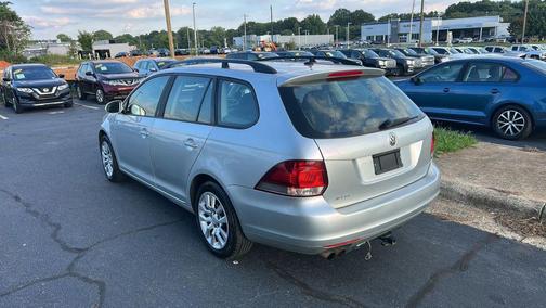 2014 Volkswagen Jetta SportWagen Auto S