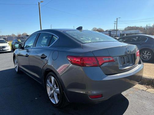 2013 Acura ILX 2.0L