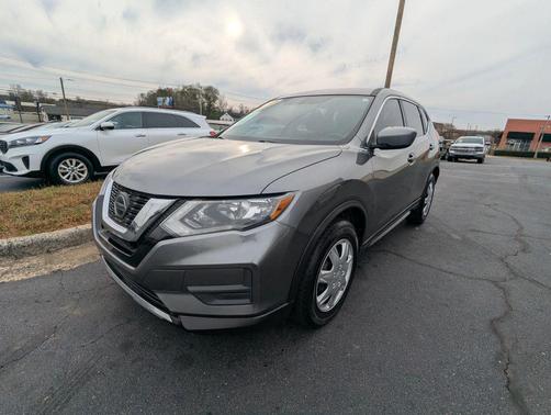 2018 Nissan Rogue S