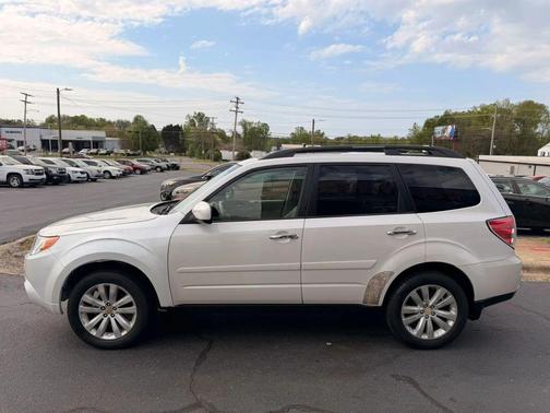 Satin White Pearl 2012 Subaru Forester 2.5X