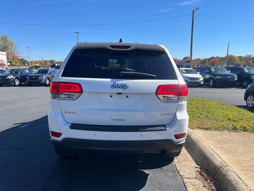 2016 Jeep Grand Cherokee Laredo