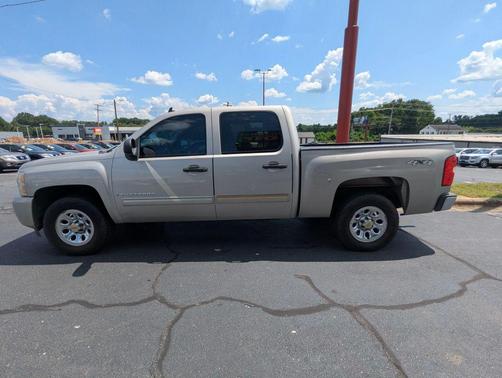 2009 Chevrolet Silverado 1500 LS Crew Cab