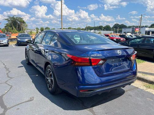 2020 Nissan Altima S FWD