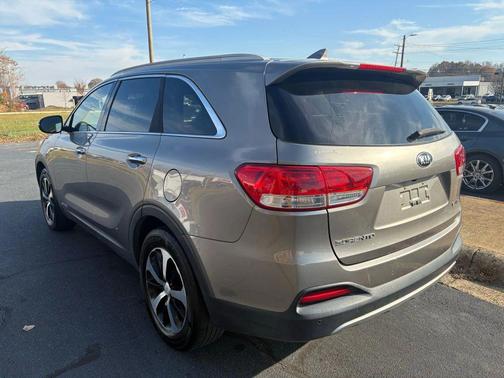 2016 Kia Sorento EX