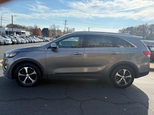 2016 Kia Sorento EX