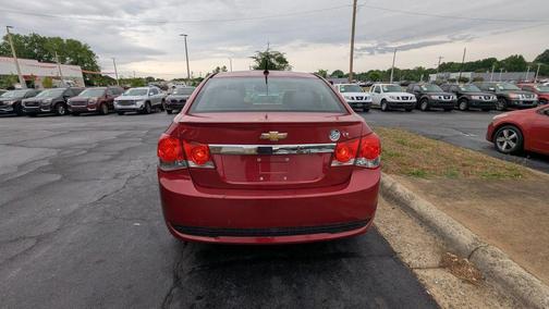 Red 2013 Chevrolet Cruze 1LT