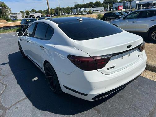 2015 Kia K900 Luxury