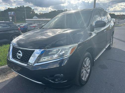2014 Nissan Pathfinder SV