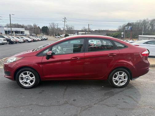 2015 Ford Fiesta SE