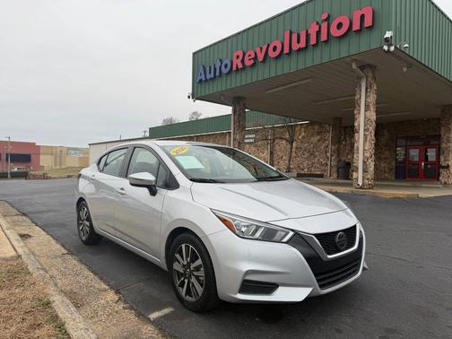 2020 Nissan Versa 1.6 SV