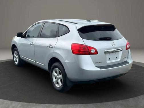2013 Nissan Rogue S
