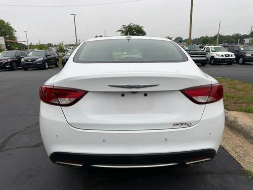 White 2015 Chrysler 200 C
