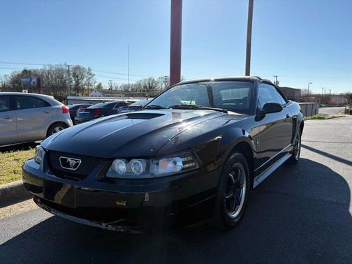 2003 Ford Mustang Deluxe