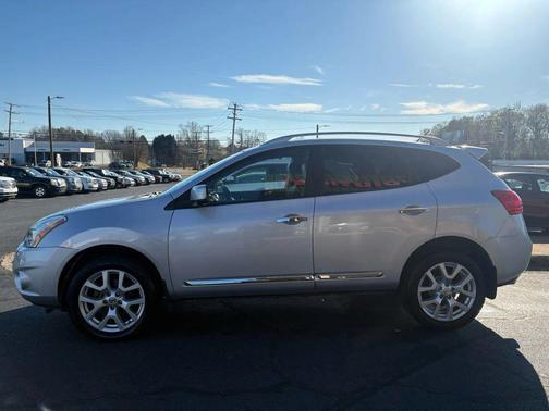 2012 Nissan Rogue SV w/SL Pkg