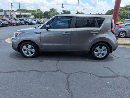 2018 Kia Soul Base