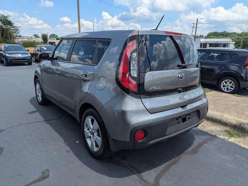 2018 Kia Soul Base