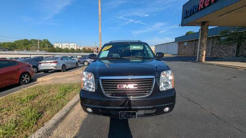 Black 2014 GMC Yukon SLT