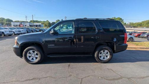 Black 2014 GMC Yukon SLT