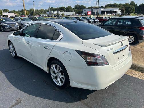 2014 Nissan Maxima SV
