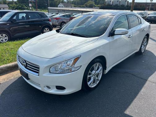 2014 Nissan Maxima SV