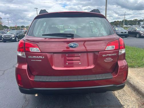 2013 Subaru Outback 2.5i