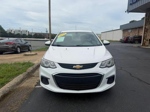 Summit White 2019 Chevrolet Sonic LS