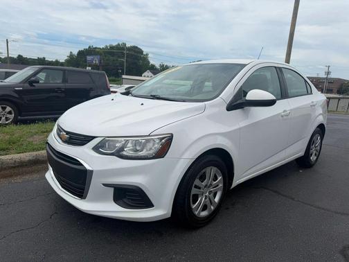 Summit White 2019 Chevrolet Sonic LS