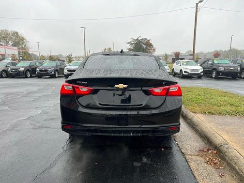2016 Chevrolet Malibu 1LT