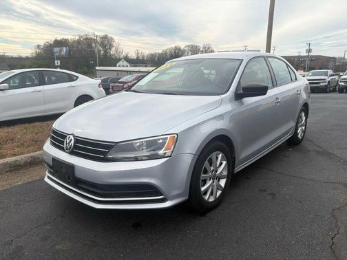 2015 Volkswagen Jetta 1.8T SE