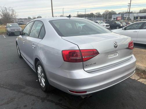 2015 Volkswagen Jetta 1.8T SE