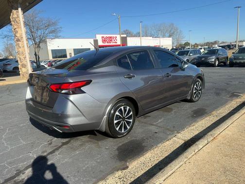 2020 Nissan Versa 1.6 S