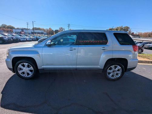 2017 GMC Terrain SLE-1