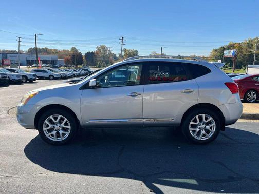 2012 Nissan Rogue SV w/SL Pkg