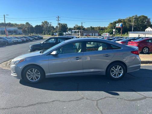2015 Hyundai SONATA SE