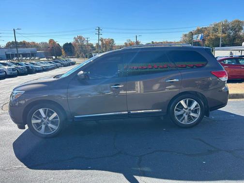 2015 Nissan Pathfinder Platinum