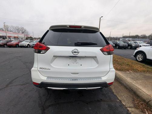 2018 Nissan Rogue S