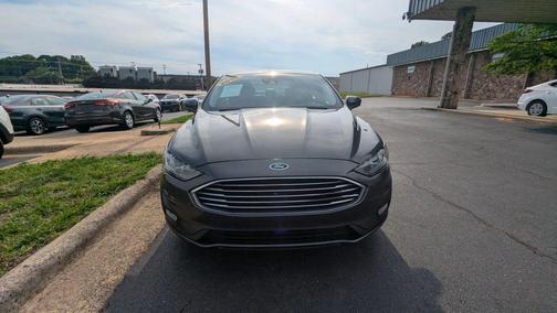 Magnetic Metallic 2019 Ford Fusion SE