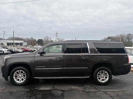 2016 GMC Yukon XL SLE