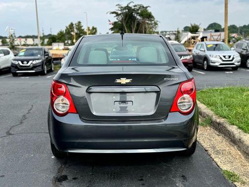 2013 Chevrolet Sonic LS