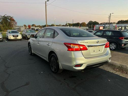 2016 Nissan Sentra SV